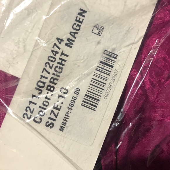 Brand New Beautiful Veronica Beard Weiss Dress - Picture 5 of 7